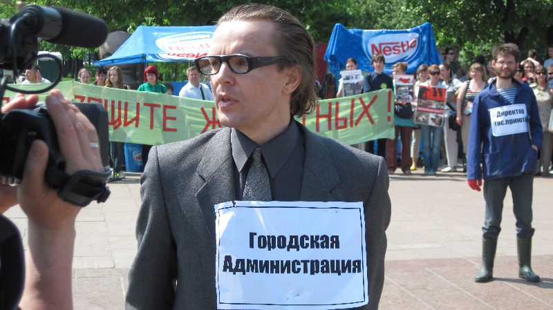   ! -   15  2010, 